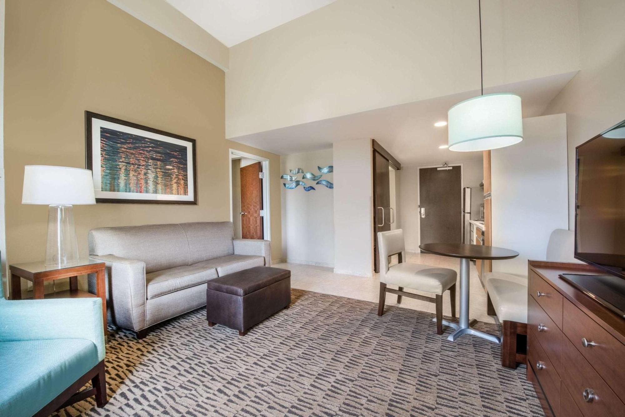 Hawthorn Suites By Wyndham Bridgeport Buitenkant foto